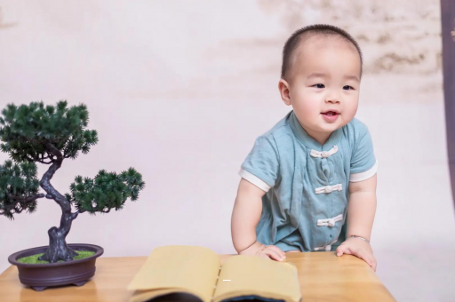 南阳孕妇显怀是几个月